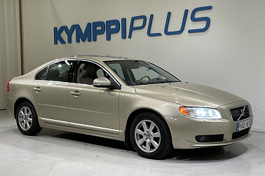 Volvo S80 2,4D Summum aut - Adapt.Cruise / Xenon / Nahat / Webasto