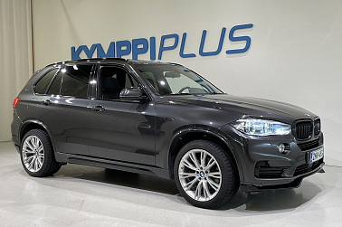 BMW X5 F15 xDrive40e A M-Sport - Harman Kardon / Panorama / ACC / Ilmastoidut muistipenkit / Prof.Navi / Imuovet / Kamera / Koukku