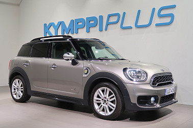 MINI Countryman Cooper SE ALL4 Experience - Esilämmitys / Lämpölasi / Navi / Urheilupenkit / Tutkat / Ledit