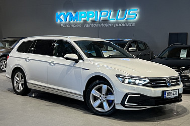 Volkswagen Passat Variant GTE Plug-In Hybrid 160 kW (218 hv) DSG-automaatti - IQ-Light / Kamera / Webasto / Sähköluukku / Koukku