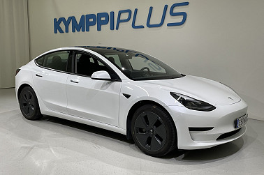 Tesla Model 3 Standard Range Plus - 2 x vanteet ja renkaat / Pearl White / Musta sisusta / Suomi-Auto