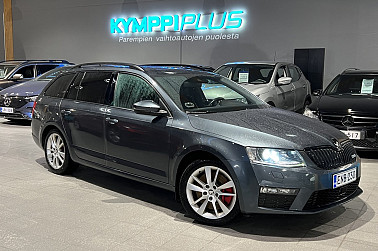 Skoda Octavia Combi 2,0 TDI RS DSG Autom. - Webasto / Lasikatto / ACC / Kessy / Canton / Vetokoukku