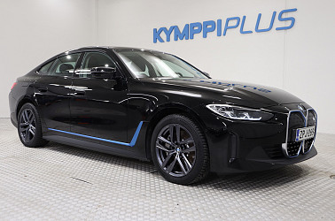 BMW i4 eDrive40 - Shadow Line / Sporttipenkit / 2 x vanteet / Navi