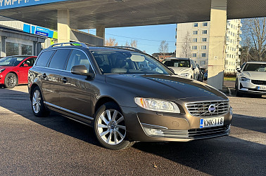 Volvo V70 D3 Business Classic aut - Webasto / Koukku / Nahat /