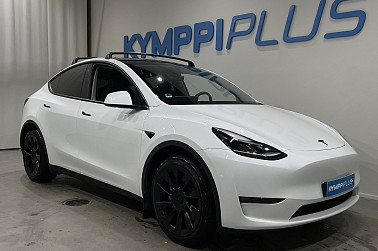 Tesla Model Y Long Range - Koukku / Panorama / Lämpöpumppu / Adapt.vak / Nahat