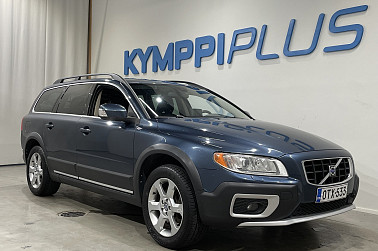 Volvo XC70 D5 AWD Summum aut - Nahkasisusta / Muistipenkki / Koukku / Vakkari / Navi