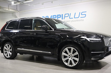 Volvo XC90 D5 AWD First Edition aut - B&W / Koukku / 7-P / Webasto / Pilot Assist / Panorama / HUD