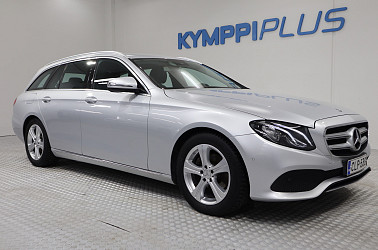 Mercedes-Benz E 220 d T A Premium Business - Sporttipenkit / P.kamera / Koukku / Navi /