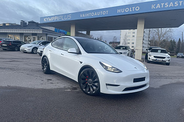 Tesla Model Y Performance - Matrix led / Premium audio / Lasikatto / 2 renkaat ja vanteet /