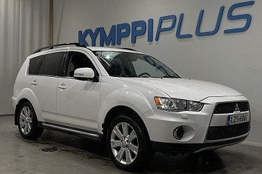 Mitsubishi Outlander 2,2 HDI Instyle Navi TC-SST - 1 om. / Suomiauto / Webasto / 7-paik / Nahat / Xenon / Rockford