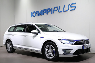 Volkswagen Passat Variant GTE Plug-In Hybrid 160 kW (218 hv) DSG-automaatti - Aviloo akkutesti 96/100 / Tutkat / ACC / LED / Nahka/Alcantara