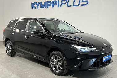 MG MG5 Luxury LR - Tehdastakuu / 360 kamera / Navigointi / LED / Adapt. vakkari