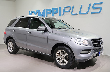 Mercedes-Benz ML 250 BlueTec 4Matic Business - Alletaittuva koukku / Webasto / Sähkösäätöiset istuimet / Sähköinen takaluukku